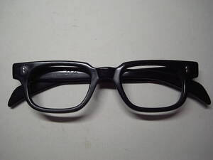 激レア 50s-60s ヴィンテージ TART OPTICAL タートオプティカル #1035 ブラック 46-22 初期マーク ペーパースリープ付き</a></h3>
                        
                        